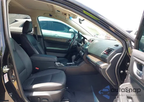 2017 Subaru Outback 2.5I Limited z USA, uszkodzony, nr VIN 4S4BSANC9H3257210